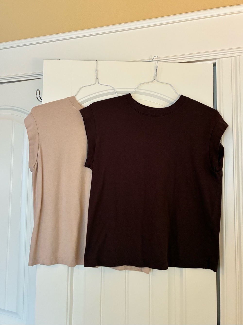 a new day shirt bundle Short Sleeve Tees in Brown and Beige size small